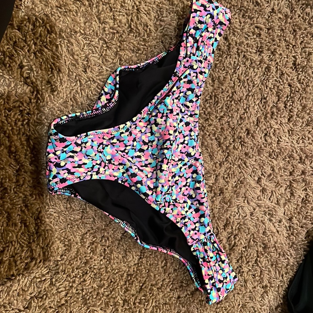 Victoria’s Secret swim bottom